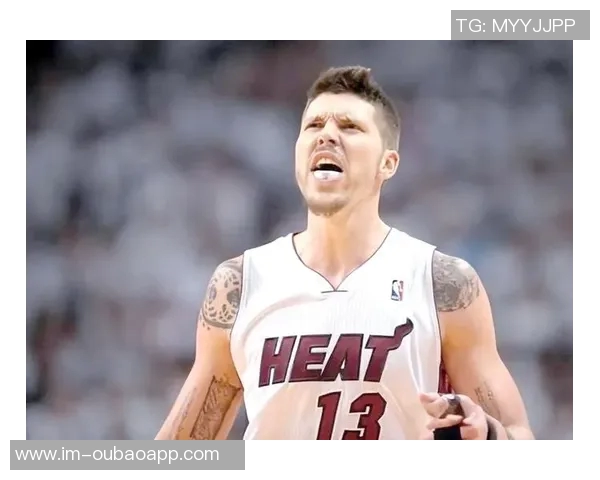 热火官方祝贺闪电侠44岁生日称其为球队历史最伟大球员